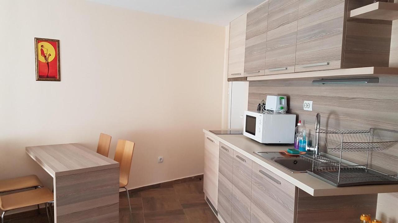 Къщата С Чешмата Lejlighed Veliko Tarnovo Eksteriør billede