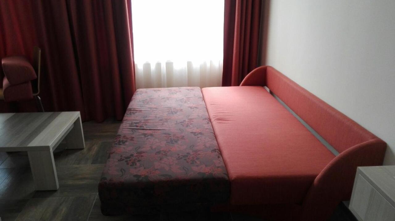 Къщата С Чешмата Lejlighed Veliko Tarnovo Eksteriør billede