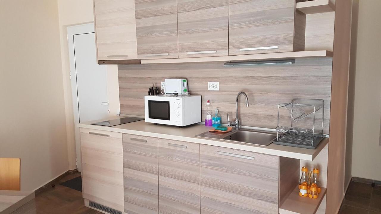 Къщата С Чешмата Lejlighed Veliko Tarnovo Eksteriør billede
