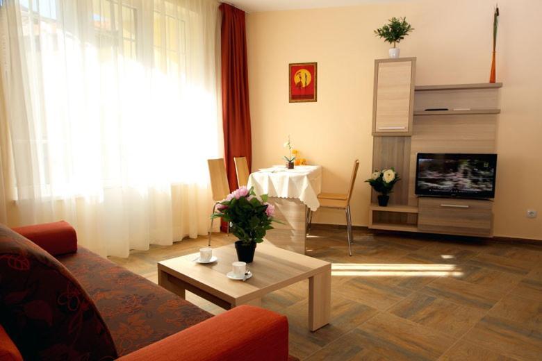 Къщата С Чешмата Lejlighed Veliko Tarnovo Eksteriør billede