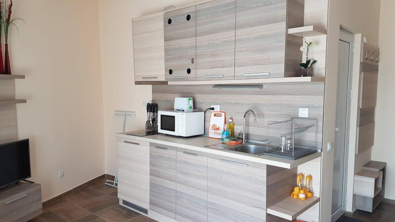 Къщата С Чешмата Lejlighed Veliko Tarnovo Eksteriør billede