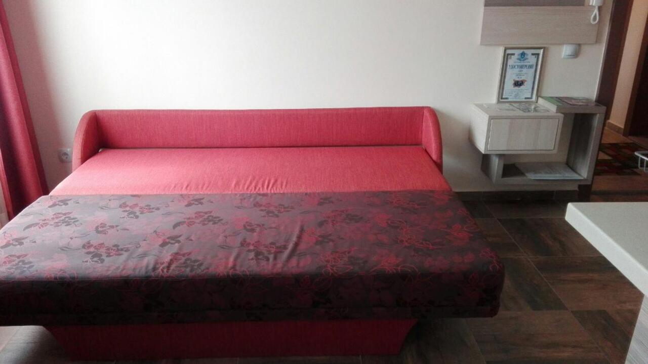 Къщата С Чешмата Lejlighed Veliko Tarnovo Eksteriør billede